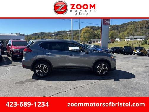 2017 Nissan Rogue SL