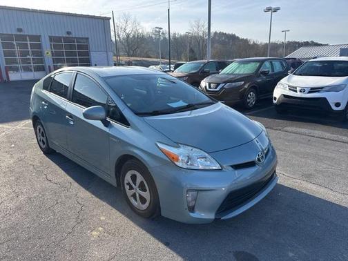 2012 Toyota Prius Two
