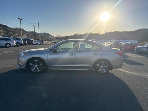 2016 Subaru Legacy Limited