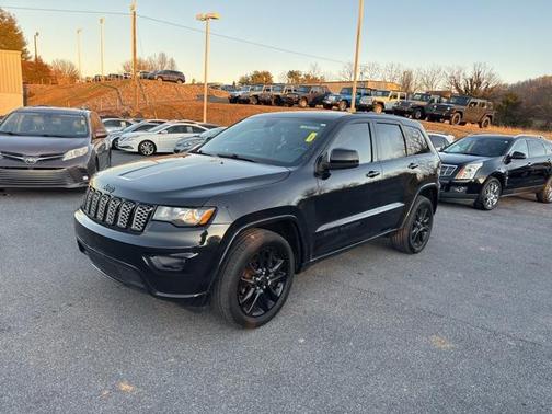2019 Jeep Grand Cherokee Altitude