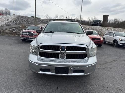 2017 RAM 1500 SLT
