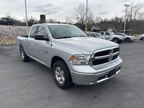 2017 RAM 1500 SLT
