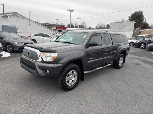 2013 Toyota Tacoma Base