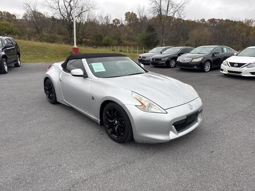2011 Nissan 370Z Base