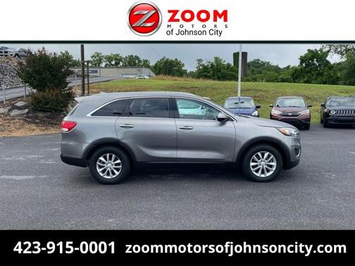 2018 Kia Sorento LX