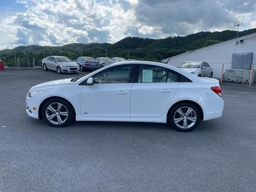 2013 Chevrolet Cruze 2LT