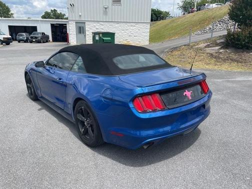 2017 Ford Mustang V6