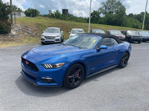 2017 Ford Mustang V6