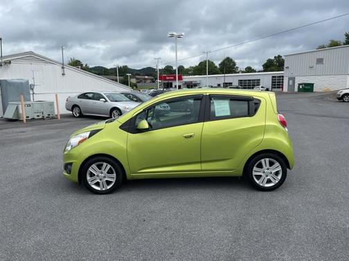 2013 Chevrolet Spark 1LT