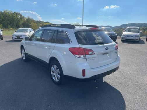 2010 Subaru Outback 2.5 i Premium