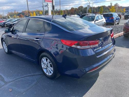 2018 Kia Optima LX