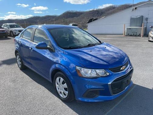 2020 Chevrolet Sonic FWD Sedan LS