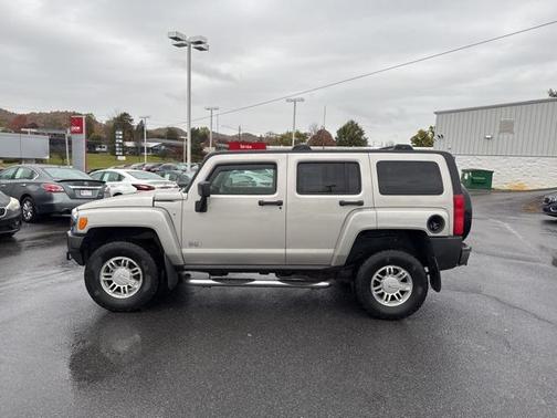 2006 Hummer H3 Base