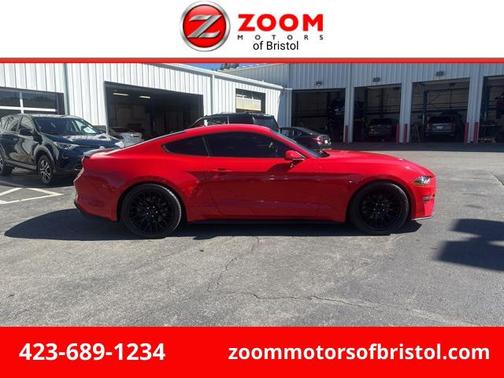 2019 Ford Mustang EcoBoost