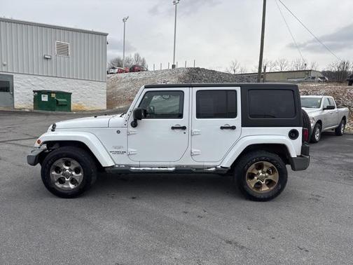 2012 Jeep Wrangler Unlimited Sahara