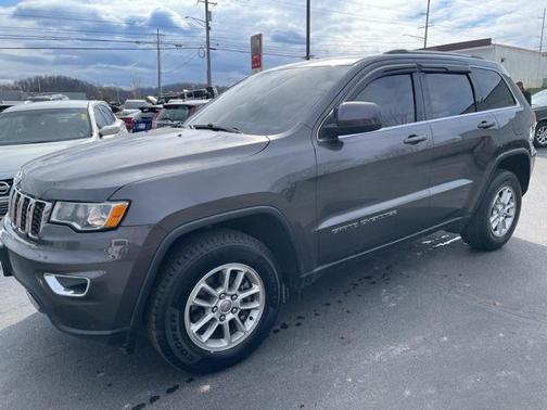 2020 Jeep Grand Cherokee Laredo