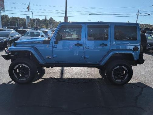 2014 Jeep Wrangler Unlimited Polar Edition