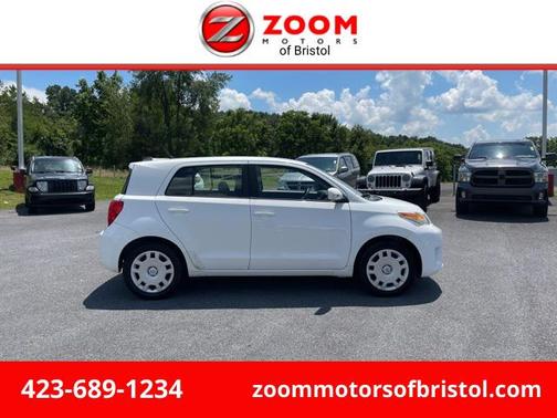 2009 Scion xD Base