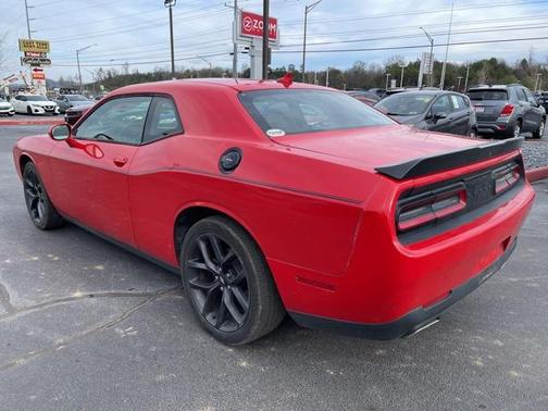 2021 Dodge Challenger SXT