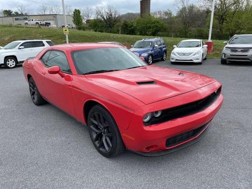 2021 Dodge Challenger SXT