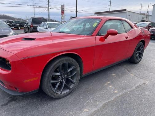 2021 Dodge Challenger SXT