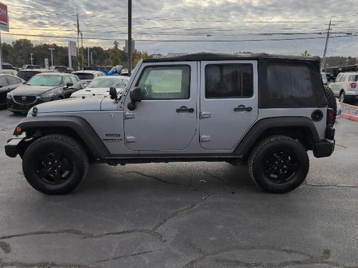 2014 Jeep Wrangler Unlimited Sport