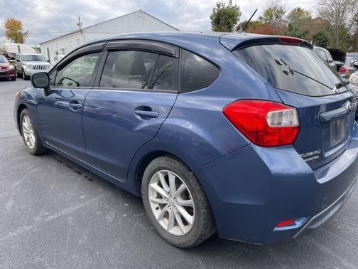 2013 Subaru Impreza 2.0i Premium