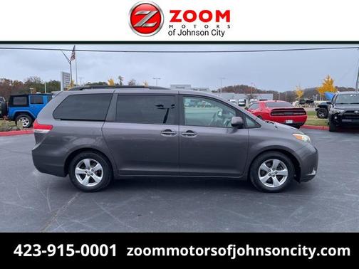 2012 Toyota Sienna LE