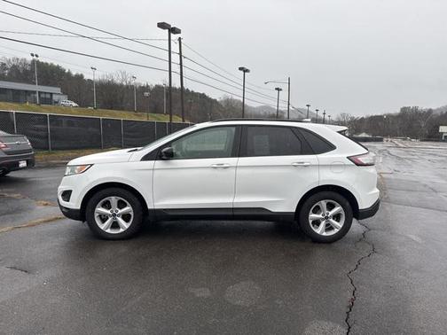 2016 Ford Edge SE