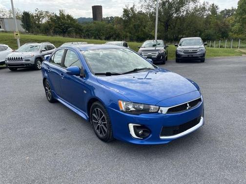 2017 Mitsubishi Lancer ES