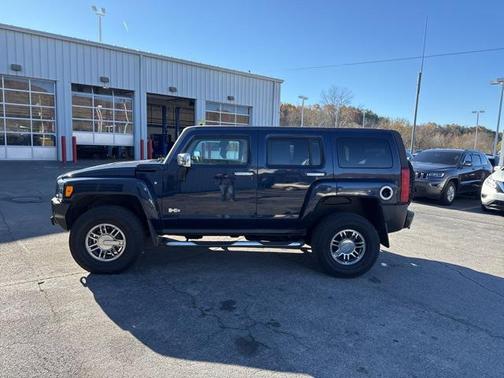 2007 Hummer H3 Base