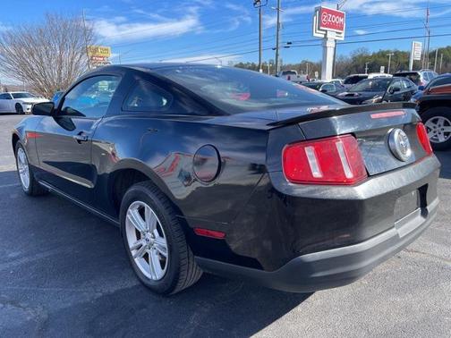 2010 Ford Mustang Base