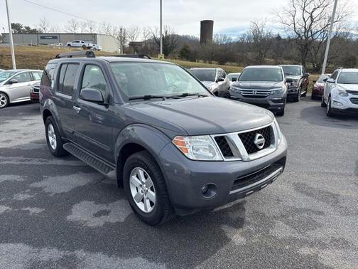 2011 Nissan Pathfinder SV