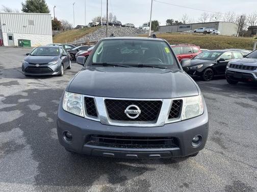 2011 Nissan Pathfinder SV
