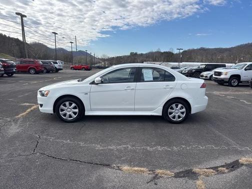 2015 Mitsubishi Lancer ES