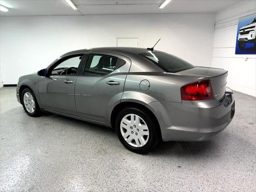 2012 Dodge Avenger SE