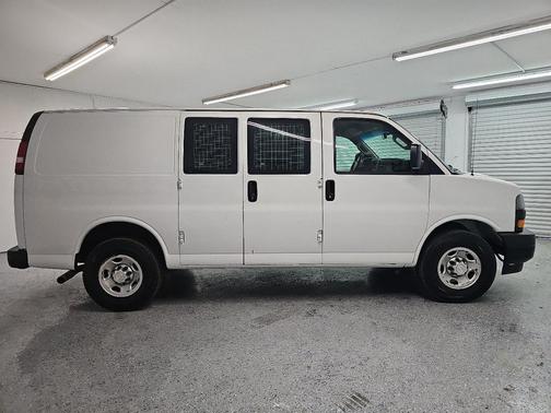 2019 Chevrolet Express 2500 Work Van