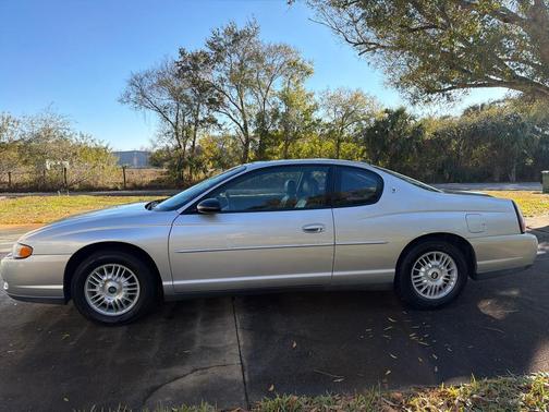 2000 Chevrolet Monte Carlo LS