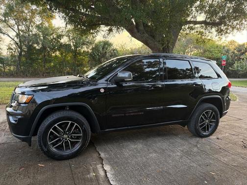 2017 Jeep Grand Cherokee Trailhawk