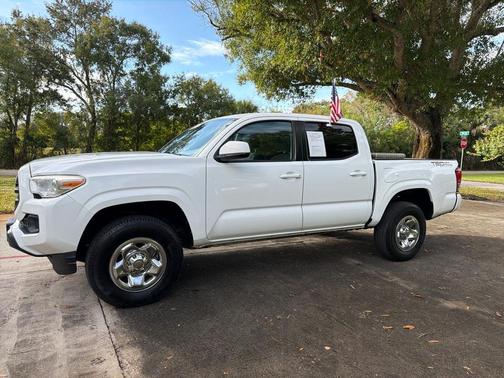 2019 Toyota Tacoma SR