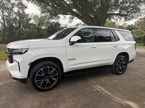 2023 Chevrolet Tahoe 4WD RST
