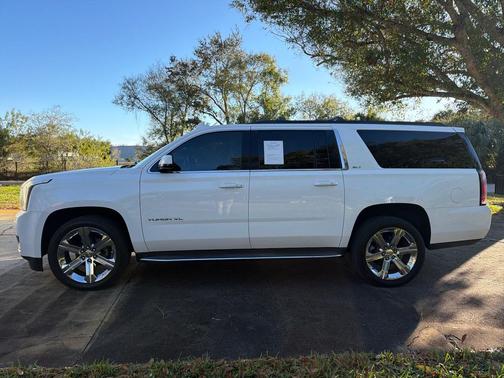 2018 GMC Yukon XL SLT