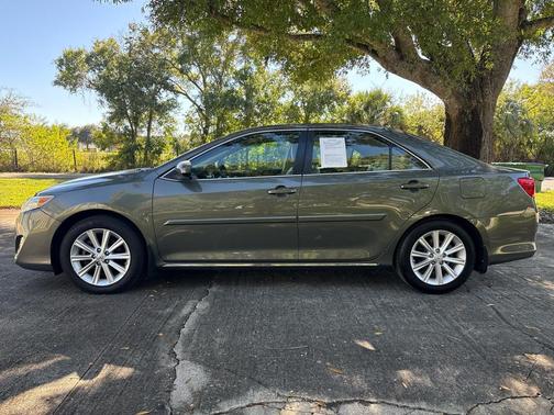 2013 Toyota Camry XLE
