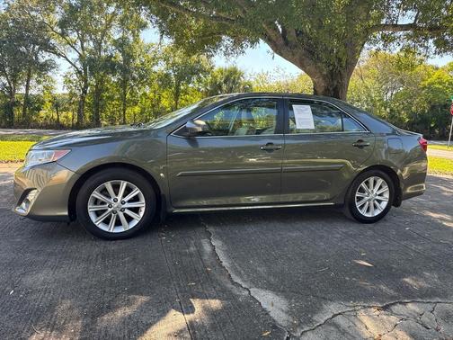 2013 Toyota Camry XLE