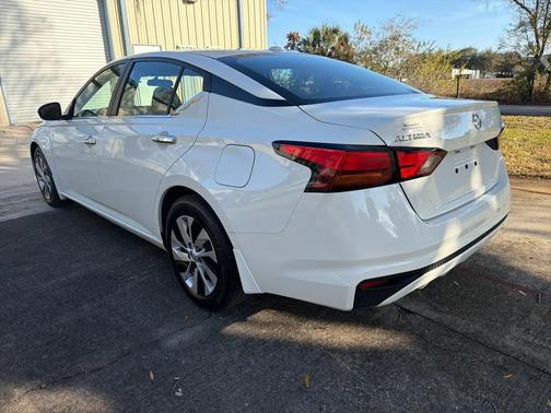 2020 Nissan Altima S FWD