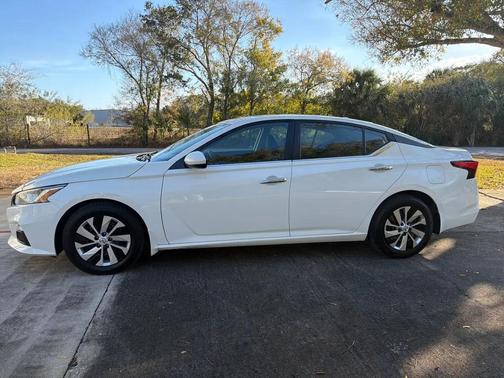 2020 Nissan Altima S FWD