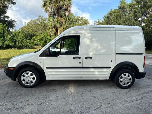 2010 Ford Transit Connect XL
