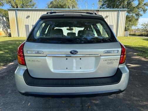2006 Subaru Outback 2.5 i