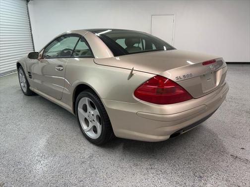2005 Mercedes-Benz SL-Class 2dr Roadster 5.0L
