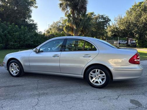 2003 Mercedes-Benz E-Class 4dr Sdn 3.2L